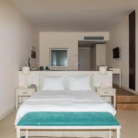 Manastir & Hotel