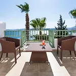 Hotel Manastir & 4*