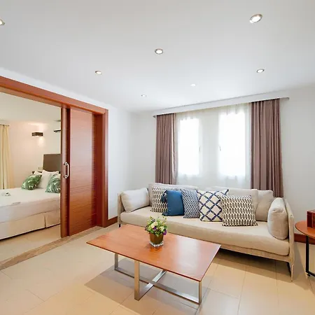 Hotel Manastir Hotel&suites 4*