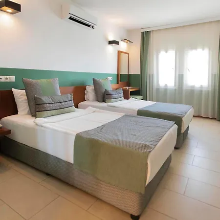 Hotel Manastir Hotel&suites 4*