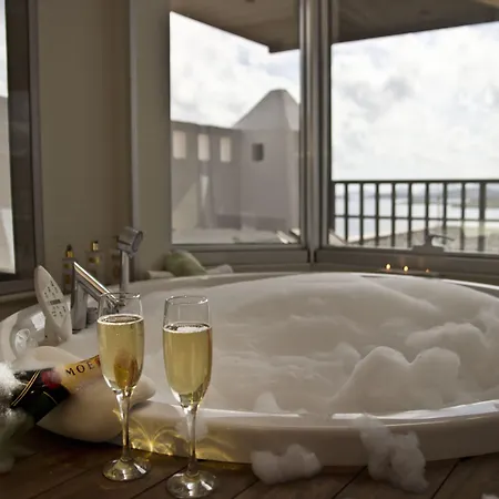 Manastir & ホテル 4*