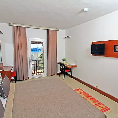 Manastir &