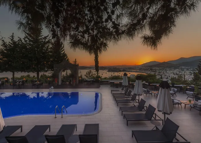 Manastir & ボドルム